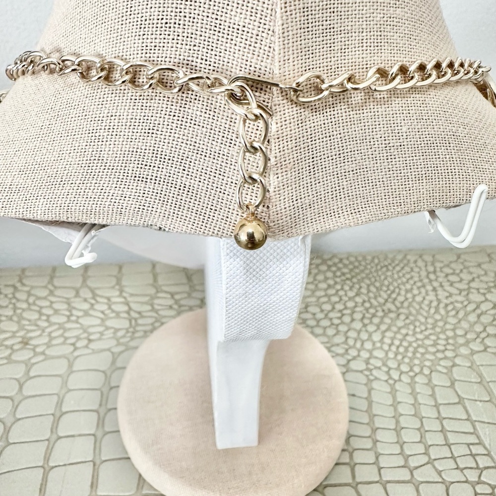 Vintage Art Gold Tone Leaf With Faux Pearls And Rhinestone Statement Necklace - Picture 4 of 5